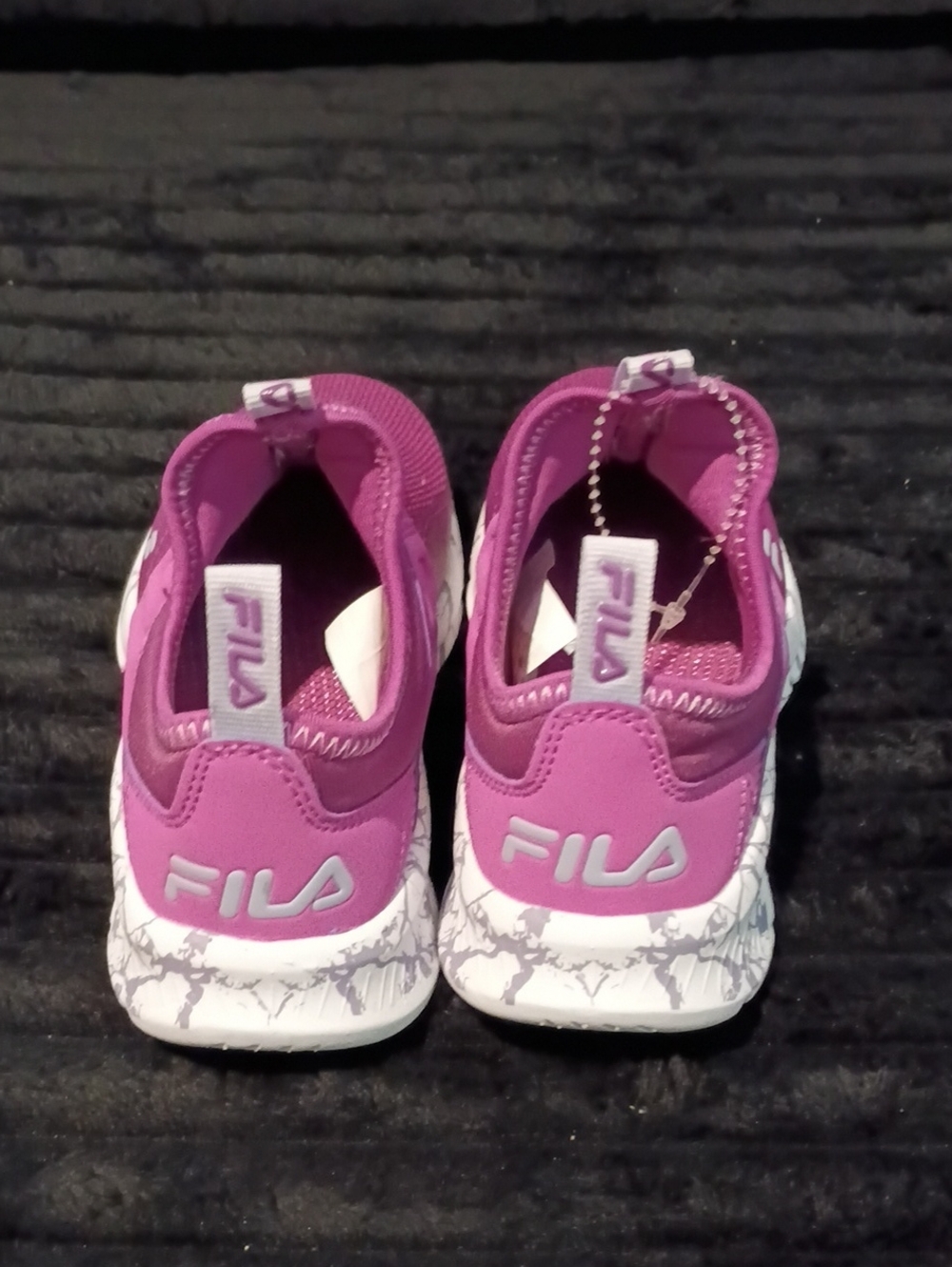 Fila Girls' Pink Slip-On Sneakers New - Picture 4 of 6